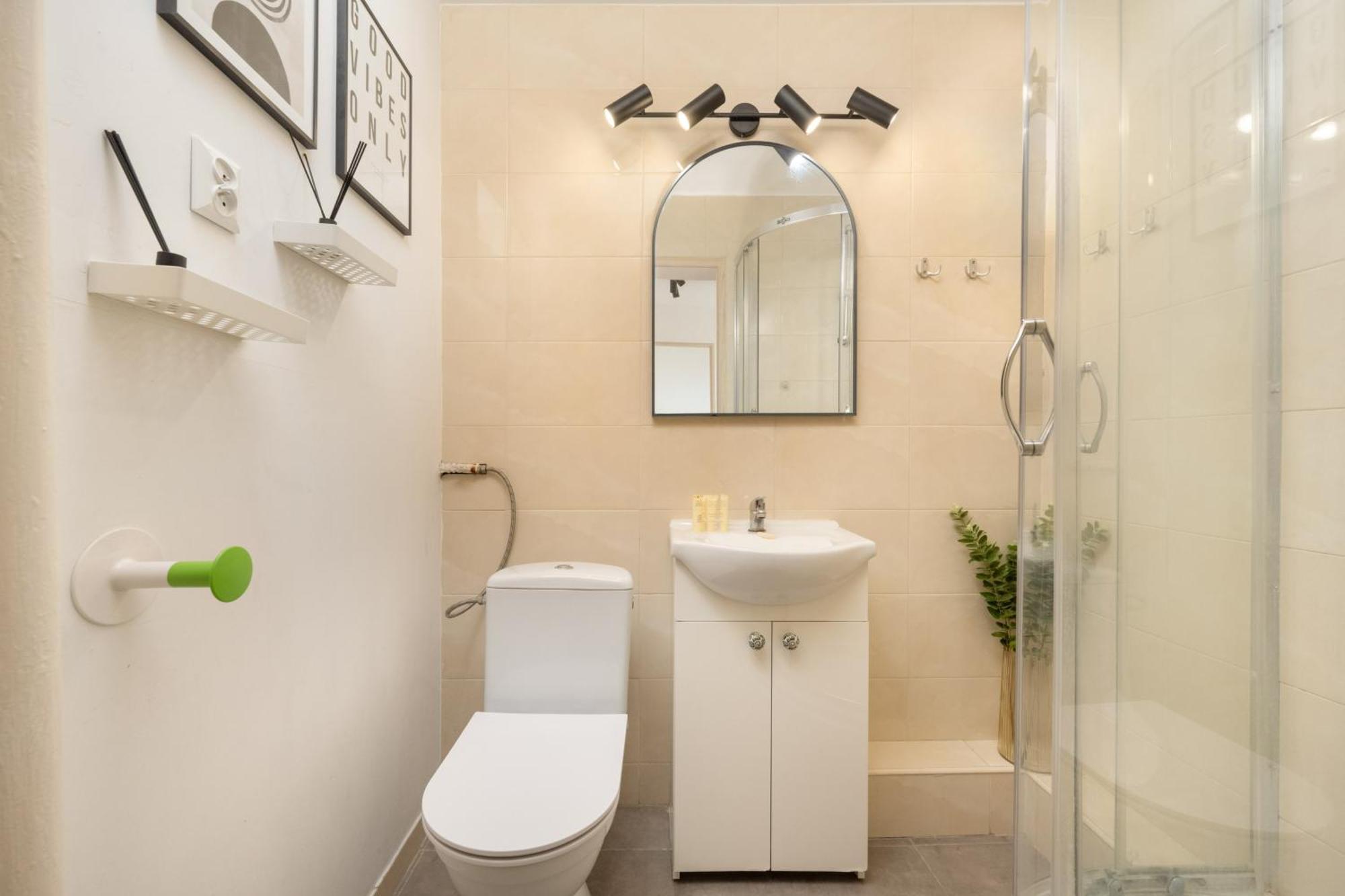 Cozy For 4 People In By Renters Apartament Wrocław