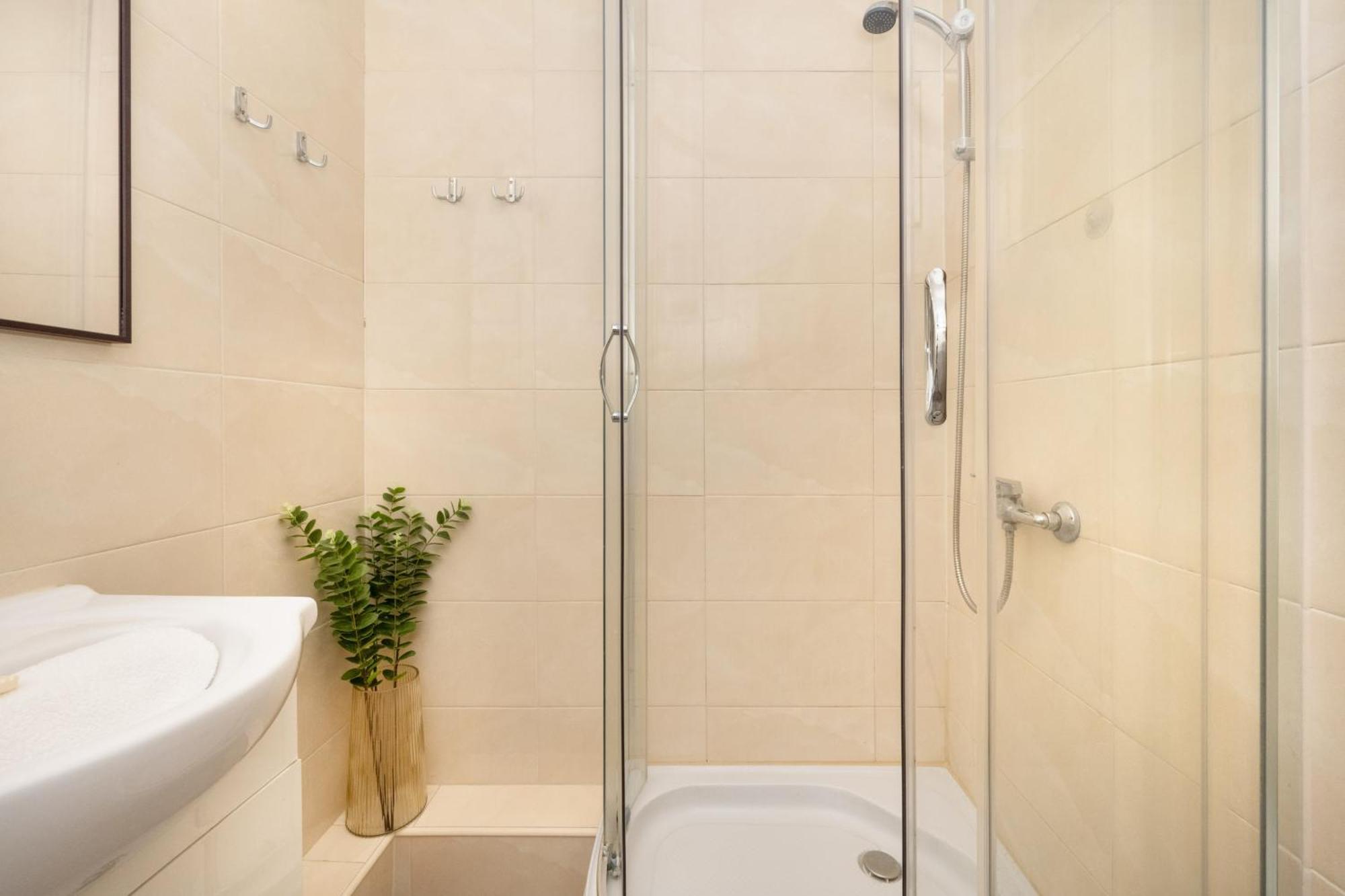 Apartament Cozy For 4 People In By Renters Wrocław